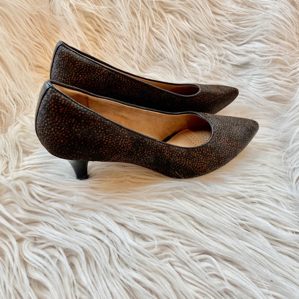 Clarks Artisan Sage Cooper Calf Hair Heels Sz 8 - Picture 5 of 11